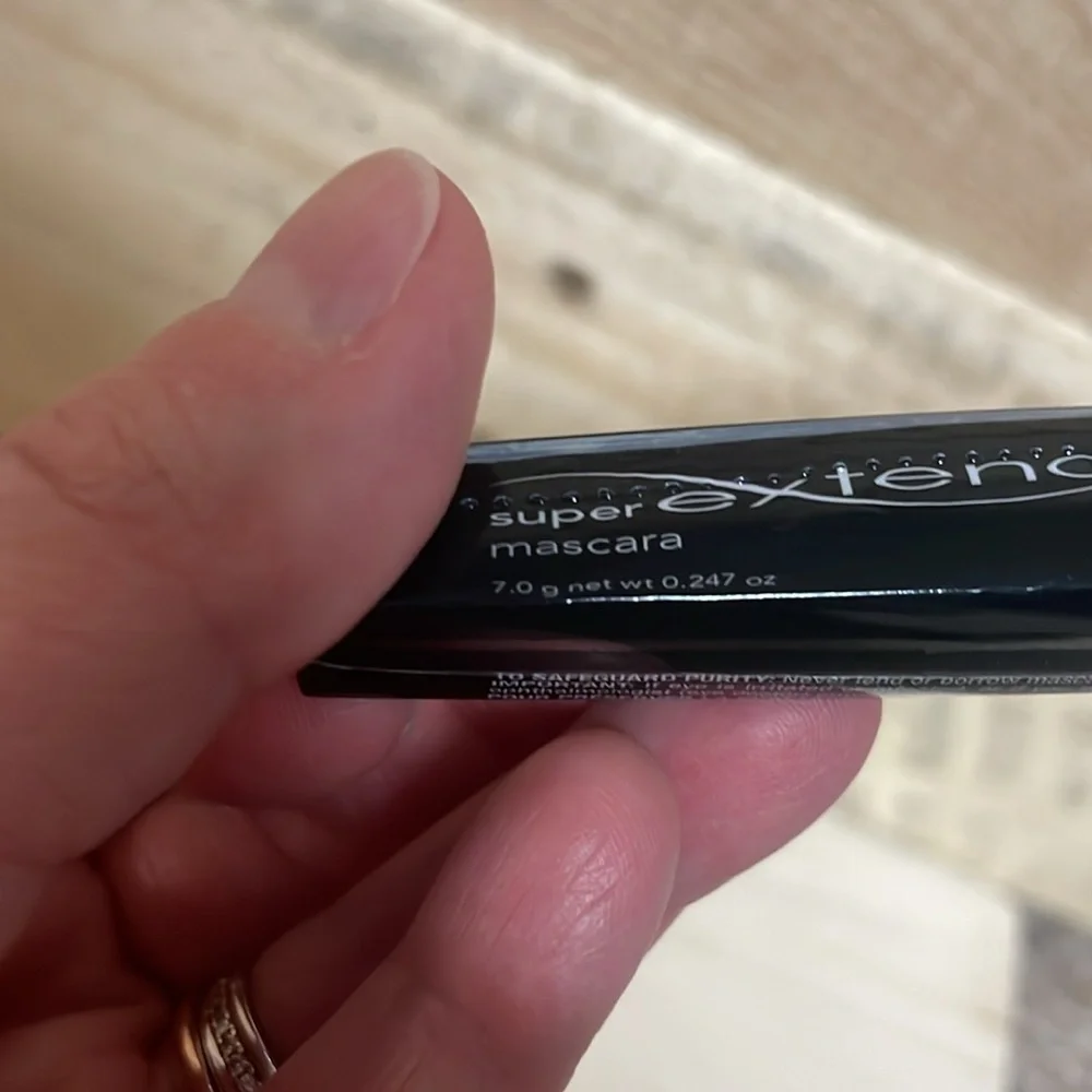 Avon Black Extend Mascara